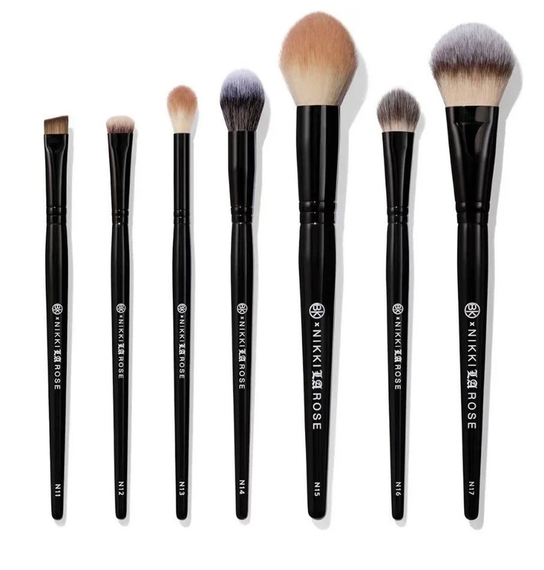 BK Brush BEAUTY Brush × NIKKI LA ROSE – PRO ARTIST SERIES BRUSH SET – **BNIB!**