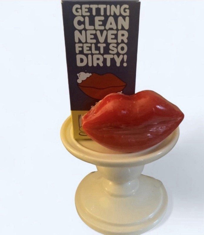 Red Lips Shaped Novelty Body Bar Soap for Men, Women, Teens, Unisex Kids gallery