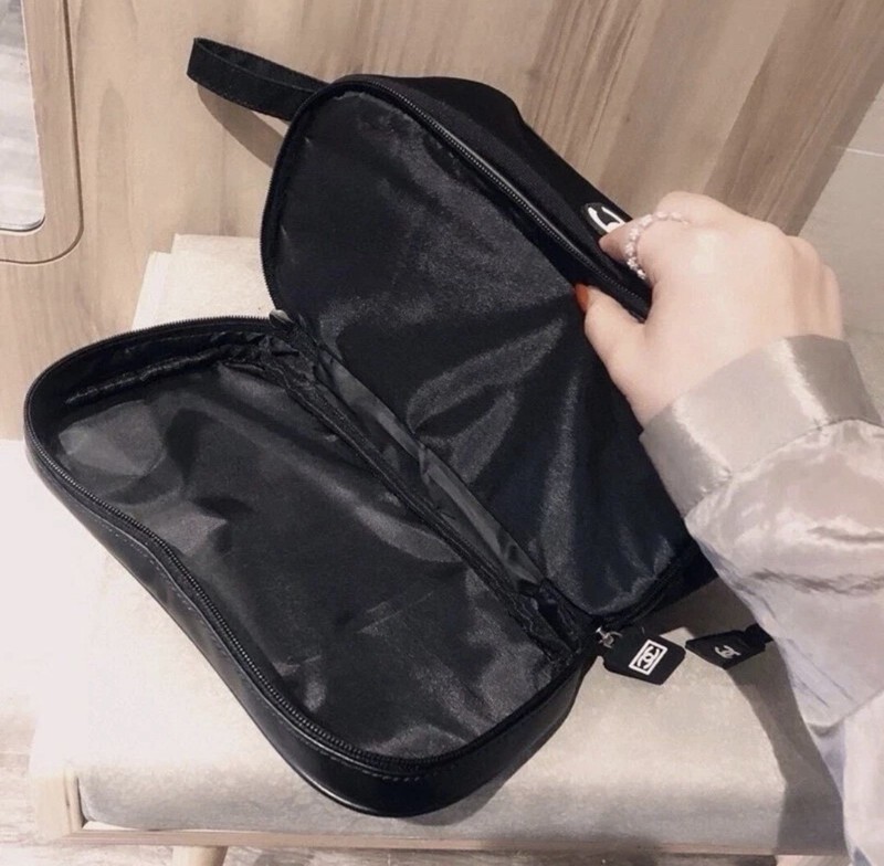 VIP Beauty Gift • Black Cosmetic Makeup Pouch Bag – New Limited Edition gallery