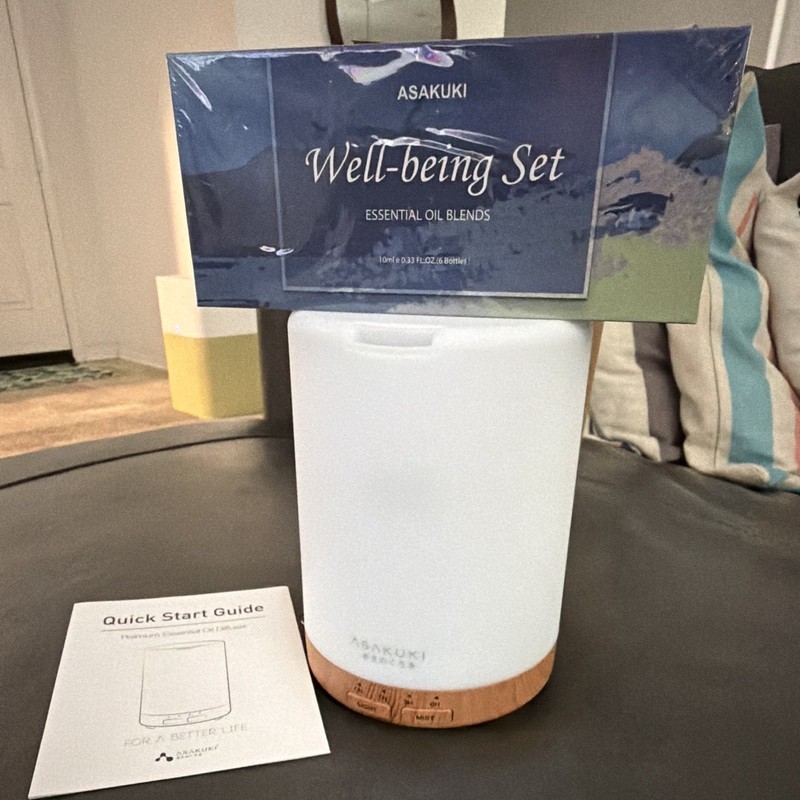 ASAKUKI Electric Essential Oil Diffuser w/ Well-being Set 6x10ml Bottles