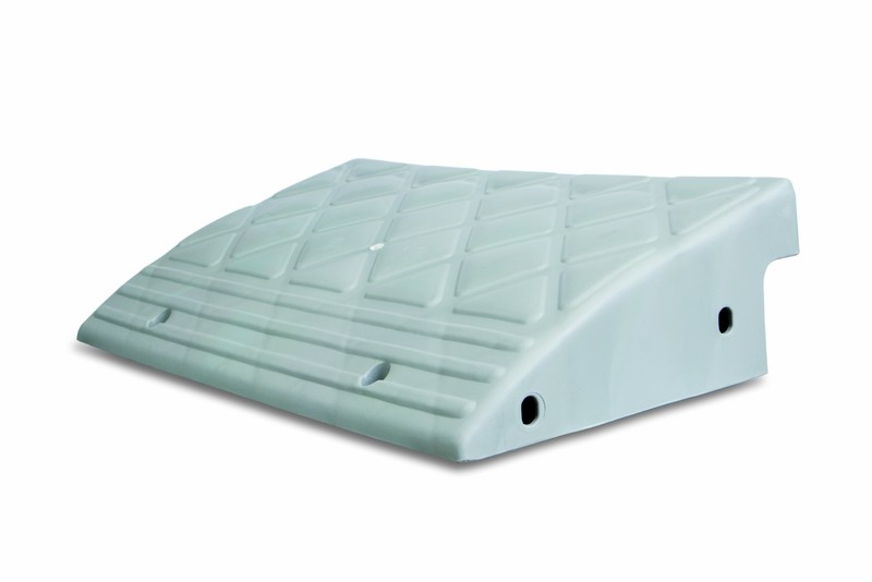 Maxsa 20031 Curb Ramp for Driveways, Sidewalks, Steps, wheelchairs, Strollers…