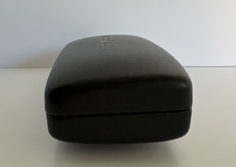 Versace Black Leather Hard Clamshell Sunglasses Eyeglasses Case With Cloth gallery