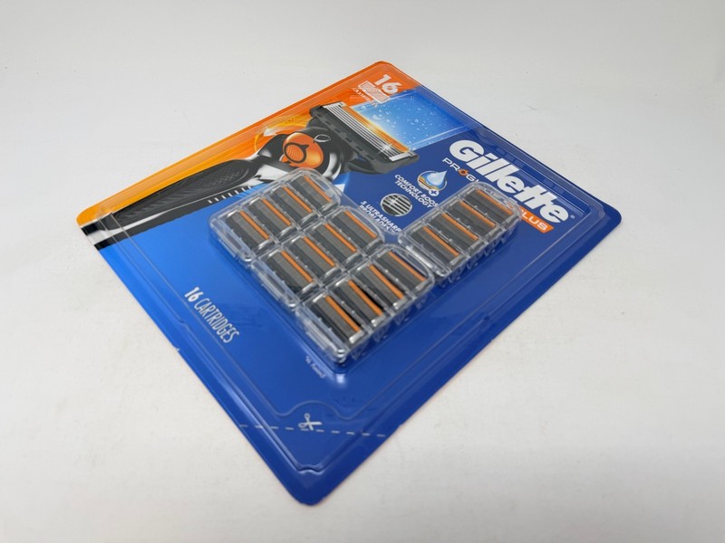 New Gillette ProGlide 5 Plus Razor 16 Pack 16 Cartridges 5-Blade Refills gallery