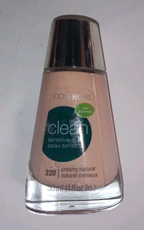 CoverGirl Clean Sensitive Skin Liquid Makeup 220 Creamy Natural 1 fl oz