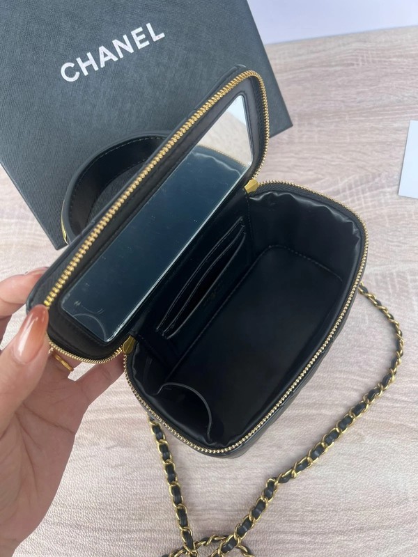 VIP-GIFT Beauty GWP Makeup Cosmetic Bag w/Gold Handle Box Crossbody Shoulder Bag gallery