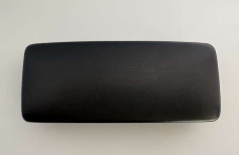 Versace Black Leather Hard Clamshell Sunglasses Eyeglasses Case With Cloth gallery