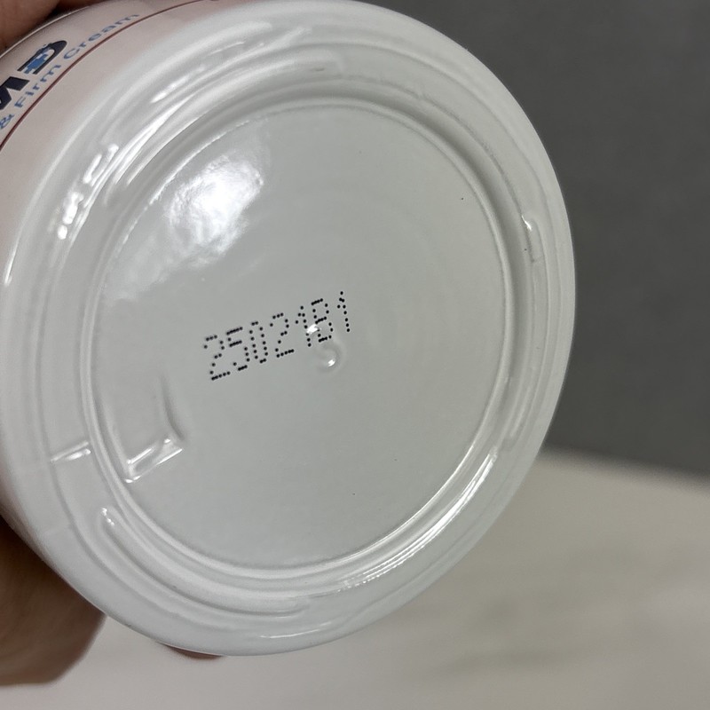 2 MiamiMD Age Defying Lift & Firm Cream for Neck & Face, new 1.7oz jars gallery