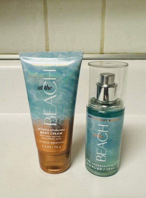 Bath &Body Works AT THE BEACH Fine Frag Mist and Body Cream Travel Size 2.5 OZ gallery