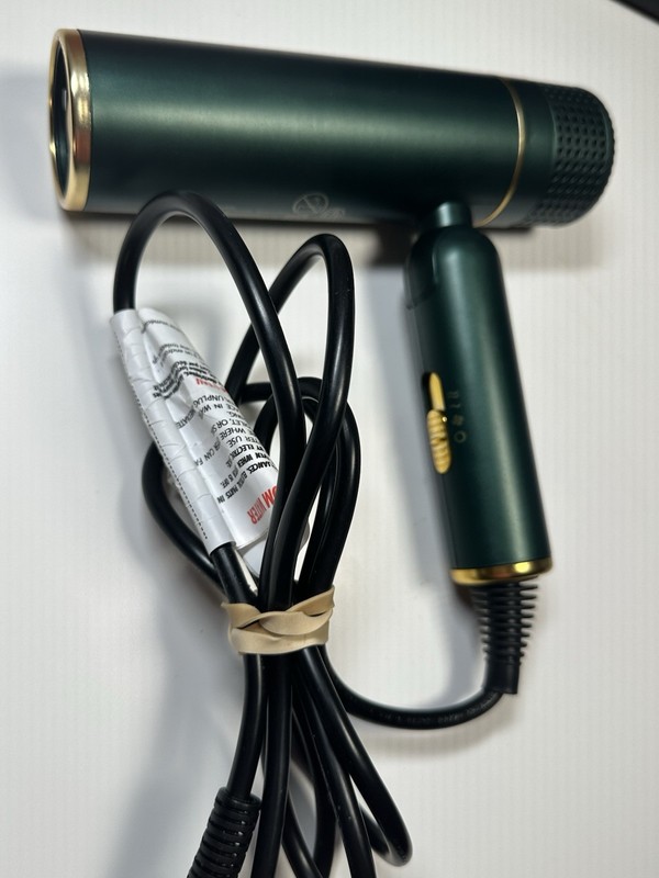 Green 7MAGIC Fast-Drying Foldable Ionic Hair Dryer