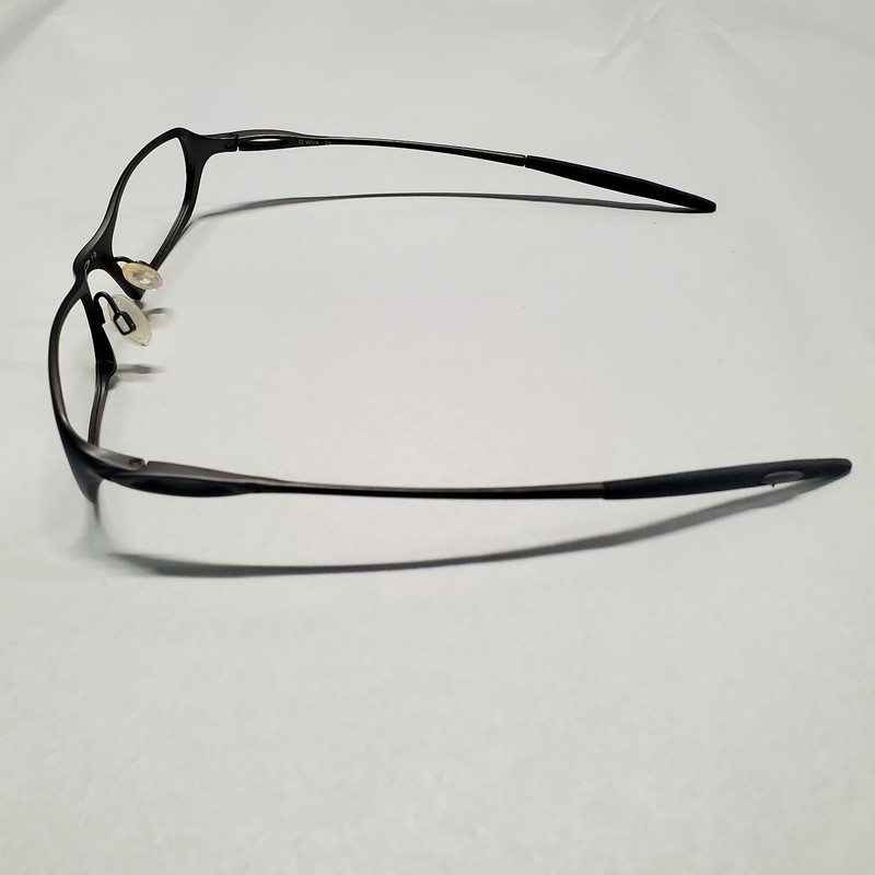Vintage Oakley "O Wire" RX Eyeglasses FRAMES 11-512 Gunmetal 52-19 w/ Demo Lens! gallery