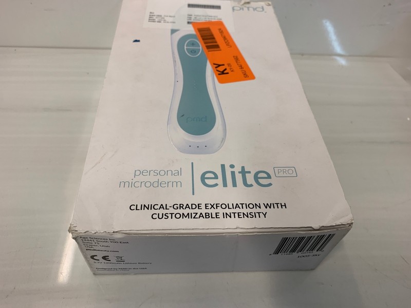 PMD Personal Microderm Elite Pro Facial Tool (1005-Sky)