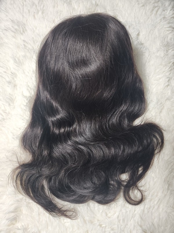 14″Body Wave Human Hair Lace Front Wig 180% Density Natural Black New With Tags