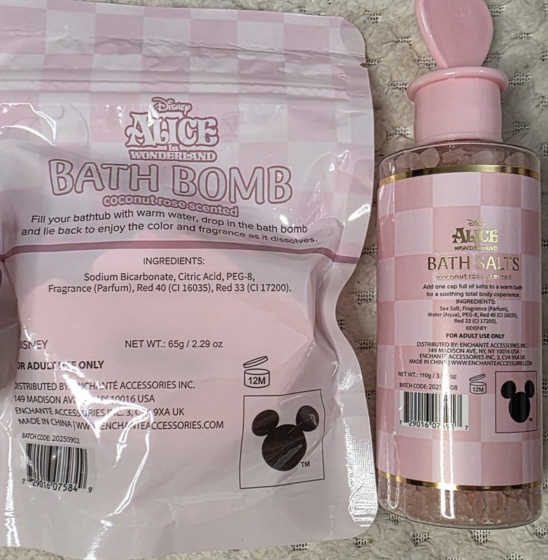 Disney Alice In Wonderland Cheshire Cat Bath Gift Set Coconut Rose NEW LOT 3 Pc gallery