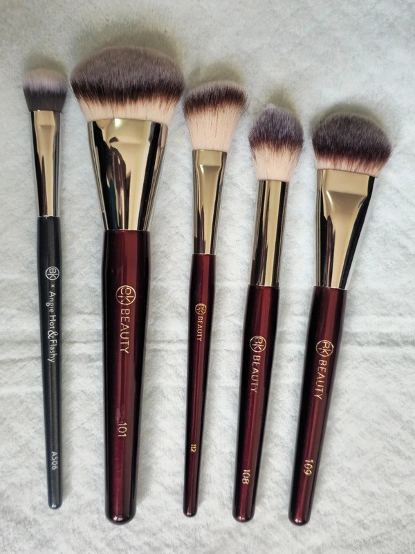 BK Beauty 5pc Brush Set 101 A506 Kitten Paw 108 109 112 Foundation Concealer Kit gallery
