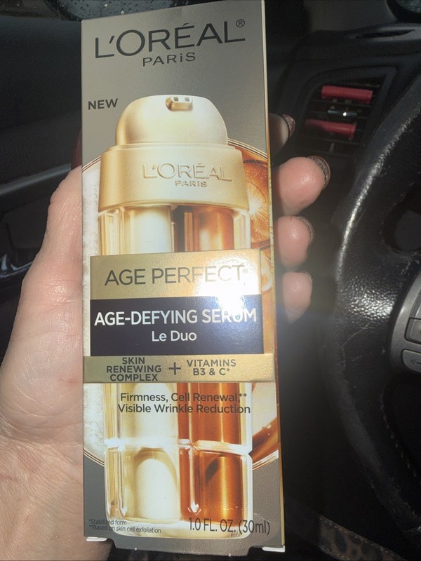 L’OREAL AGE PERFECT Age-Defying Serum Le Duo, 1 fl oz / 30Ml NEW IN BOX
