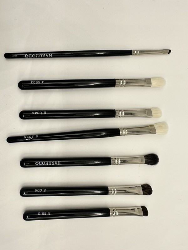 Hakuhodo 7 PCS Hand Crafted Makeup Eye Shadow Brushes- Animal hair bristle gallery