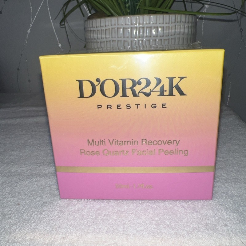 Professional Spa-Inspired Multi-vitamin Recovery Rose Quartz Facial Peeling