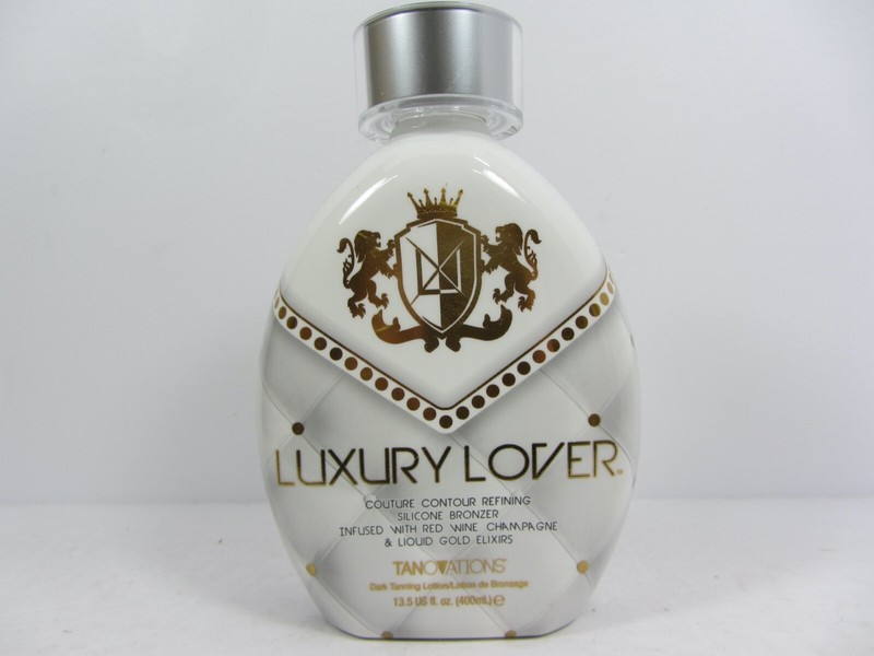 TANOVATIONS LUXURY LOVER w/SILICONE BRONZER w/RED WINE EXTRACTS TANNING LOTION