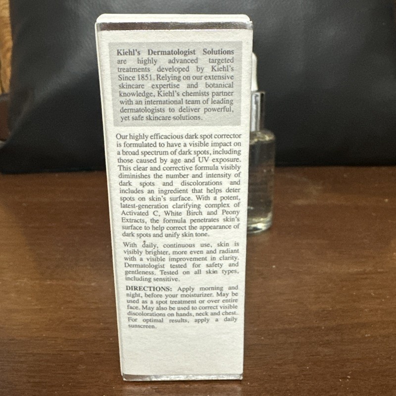 Kiehl's Clearly Corrective Dark Spot Solution - 1oz. gallery