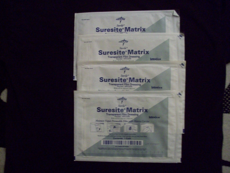 4 – MEDLINE MSC2206 SURESITE MATRIX TRANSPARENT FILM DRESSING SIZE 6 X 8 INCHES