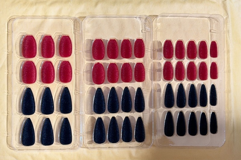 Femme Fatale Press On Fake Nails Set 2 Tone Black & Burgundy Almond Style 48pcs gallery