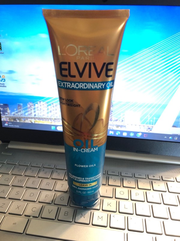 New L’Oreal Paris Elvive Extraordinary Leave In Oil Cream Dry Damaged Hair 5.1oz