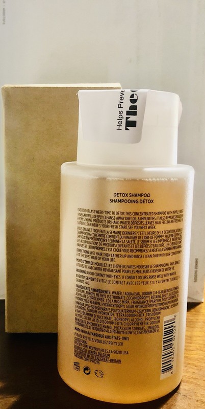 OUAI Detox Shampoo (NIB) gallery