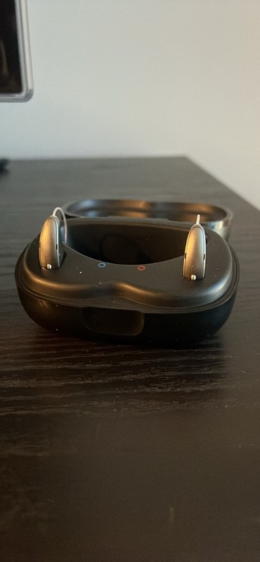 Starkey Edge AI 24 mRIC hearing aids rechargeable pair bluetooth