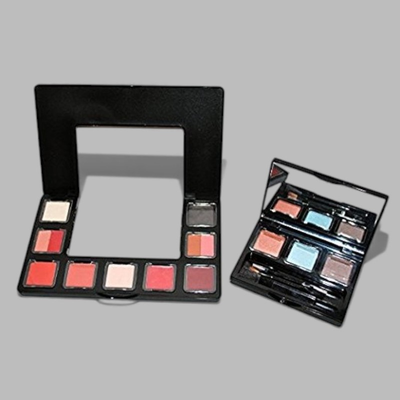 ME Makeover Essentials Personalized Custom Compact – 1642160 – New & Sealed