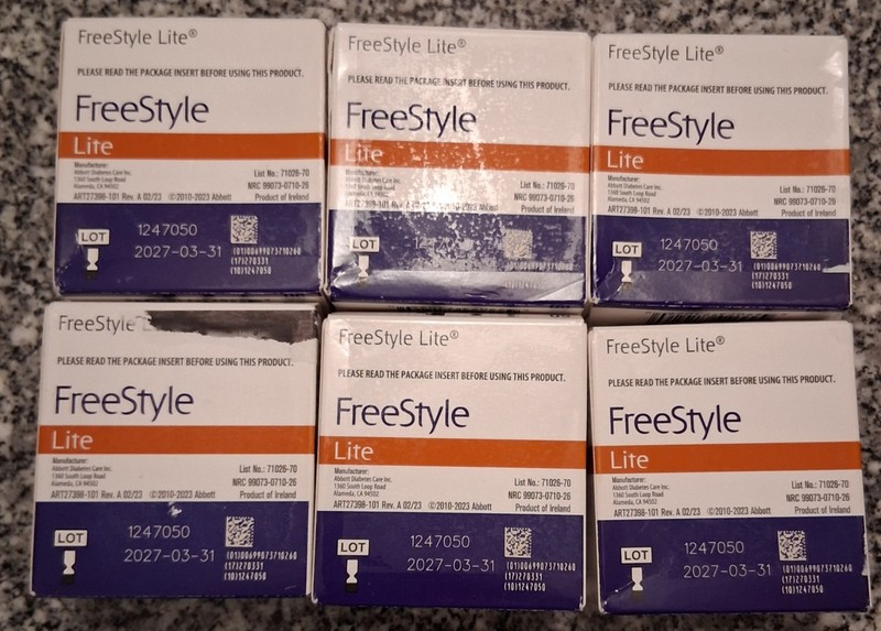 Freestyle Lite Test Strips 300 count 2027-03-31