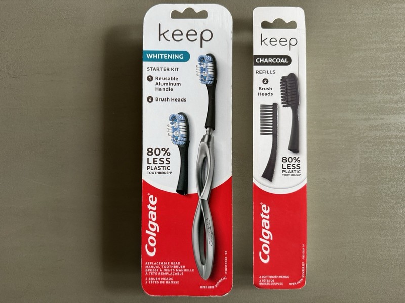 Colgate Keep Whitening Starter Kit + Charcoal Replacement Brush Heads Toothbrush