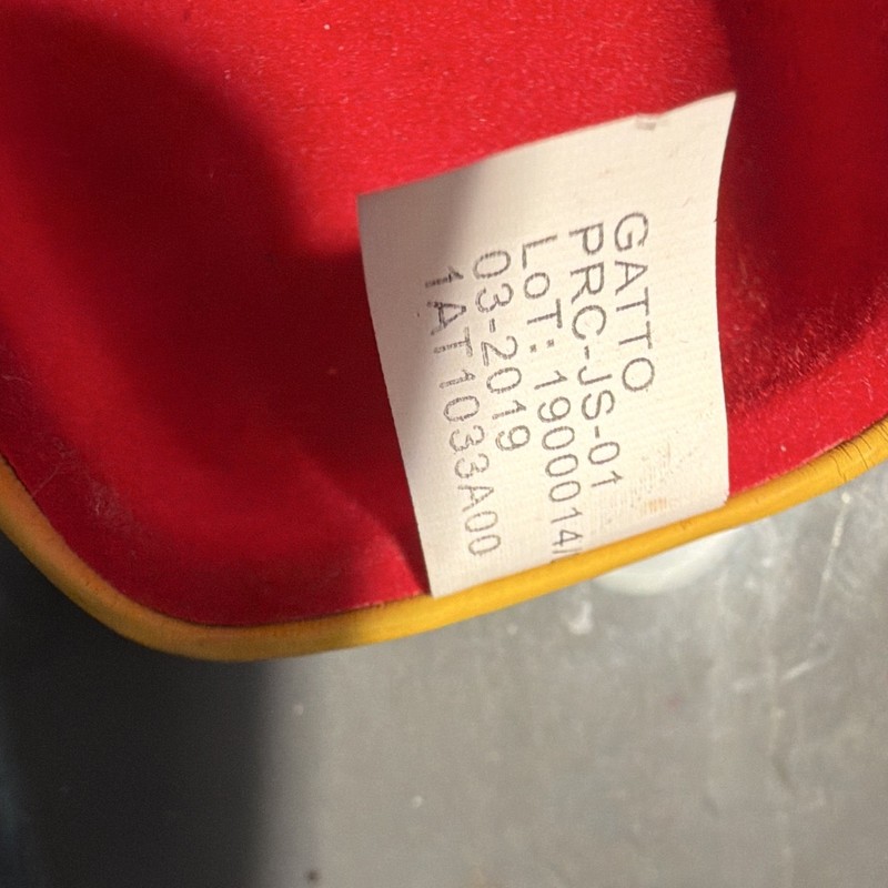 Ray-Ban Yellow Hard Case for Glasses/Sunglasses w/ Red Felt Lining gallery