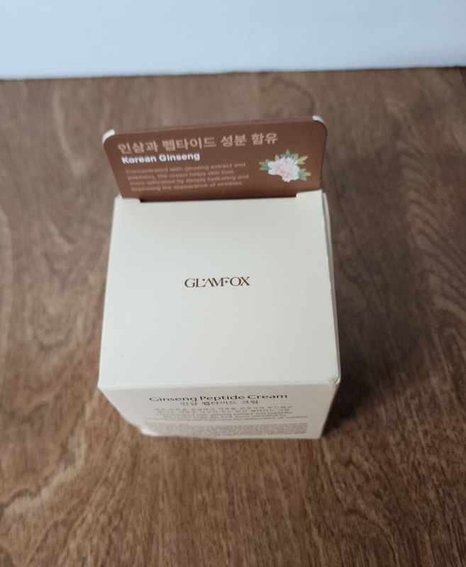 Glamfox - Korean Ginseng Peptide Face Cream - Deep Hydration & Glowing 2.7oz NIB gallery