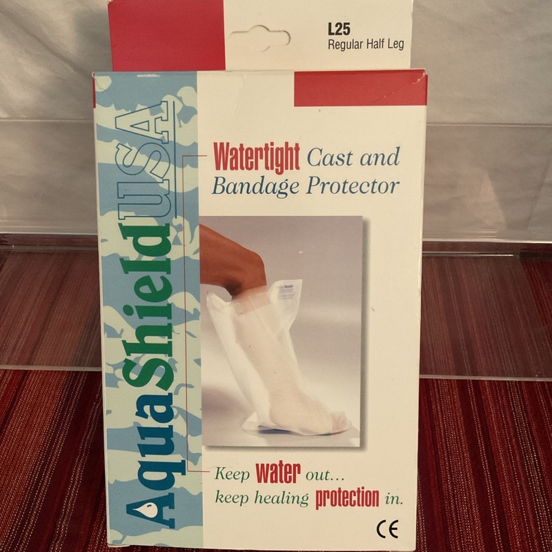 AquaShield USA Adult L25 Half Leg Resusable Watertight Cast Bandage Protector
