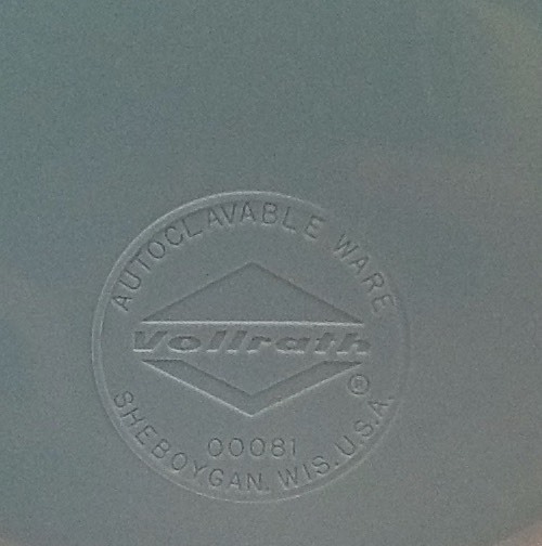 LOT OF 2 VOLLRATH PLASTIC BEDPAN AUTOCLAVABLE WARE 00081 gallery