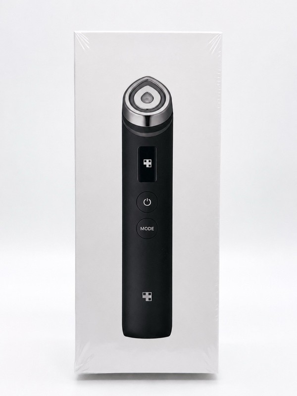 MEDICUBE AGE-R Booster Pro BLACK LED SKINCARE DEVICE NEW IN SEALED BOX