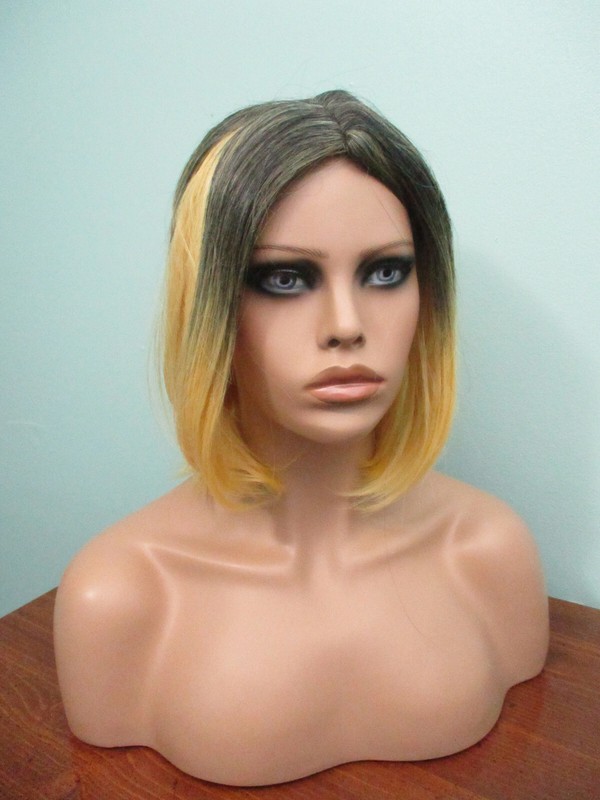 14″ blonde and black two tone heat resistant long BOB lob style WIG by ZYR – NWT