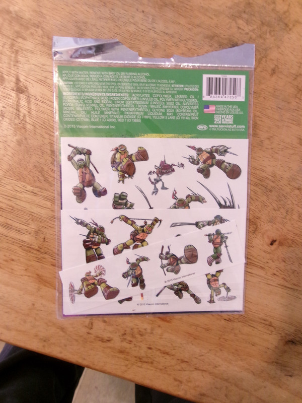 Teenage Mutant Ninja Turtles 26 temporary tattoos pack Made USA gallery