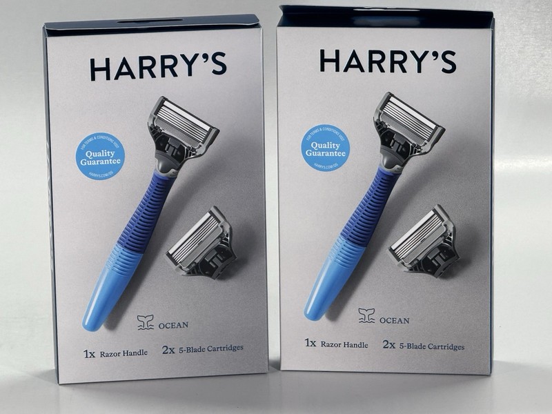 Lot of 2 – Harry’s 1x Razor Handle 2x 5-Blade Cartridges | Ocean