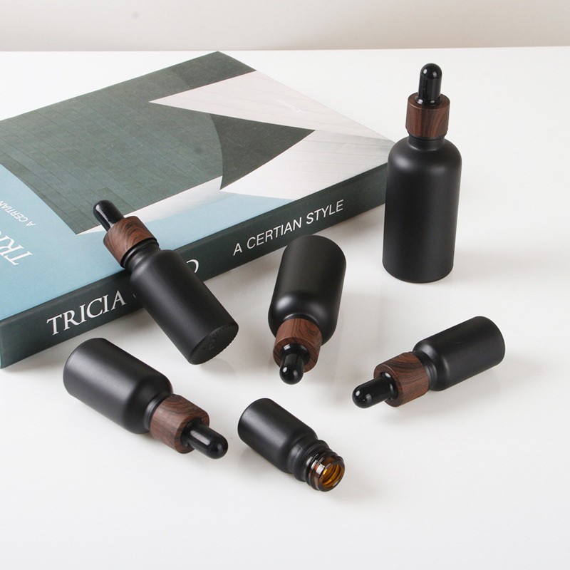 Light Proof Glass Essential Oil Bottle With Glass Dropper Liquid Pipette Bottle gallery