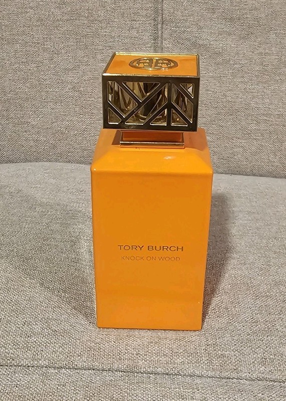 Tory Burch Knock On Wood Extrait de Parfum Spray 3.4 fl oz / 100 ml MPN 5WR9-01