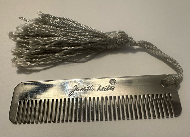 Judith Leiber Silver Metal Hair Comb w/ Tassel, Made in Italy. Used