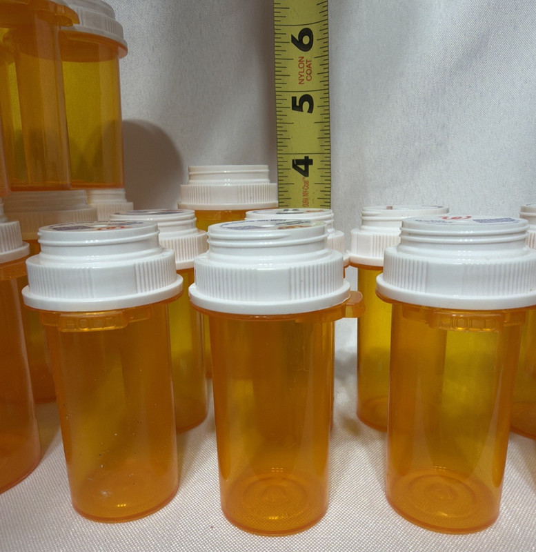 Lot of 28 Empty Plastic RX Pill Prescription Medicine Bottles For Crafts Storage gallery