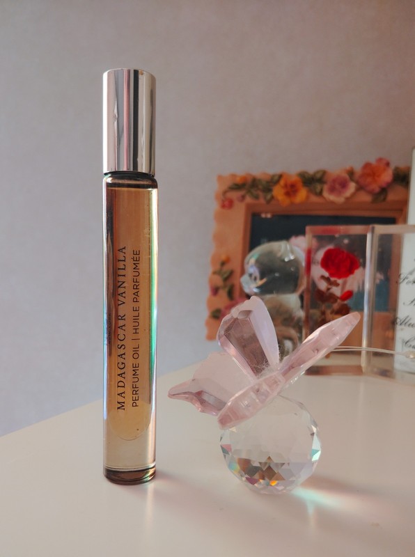 New All Vanilla Perfume + Fragrance Oils Bundle Lot Laura Mercier Beekman Nest + gallery