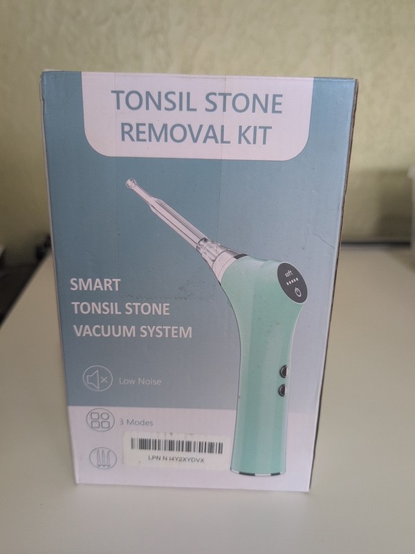 New Tonsil Stone Removal Kit with Smart Tonsil Stone Vacuum System in Box