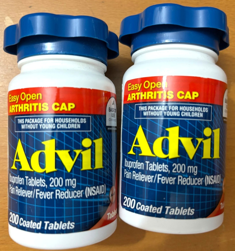 Advil Pain Reliever Ibuprofen 200mg Tabs 200/ct Easy Cap*LOT OF 2* EXP: 12/2027