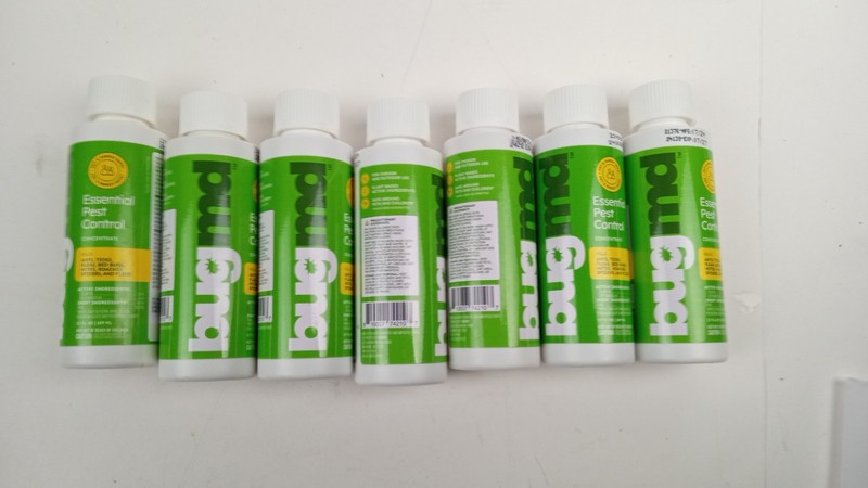 lot of 7 BugMD Essential Oil Pest Control Concentrate 3.7 oz 109 ml