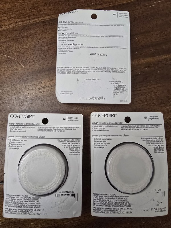 Lot Of 3 Cover Girl Clean Pressed Powder Talc 150 Creamy Beige Simply Powder gallery