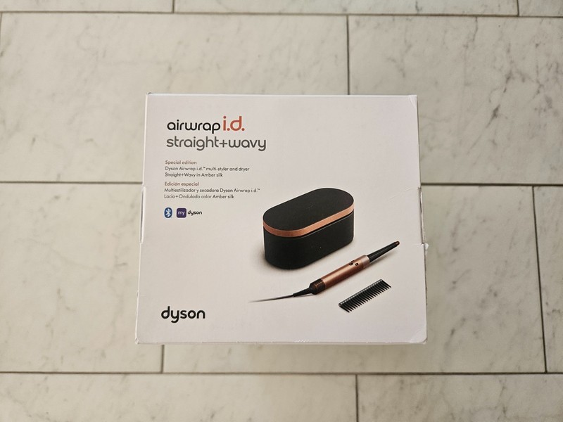 Brand NEW Dyson Airwrap I.D. Multi Styler Straight + Wavy Hair Amber Silk gallery