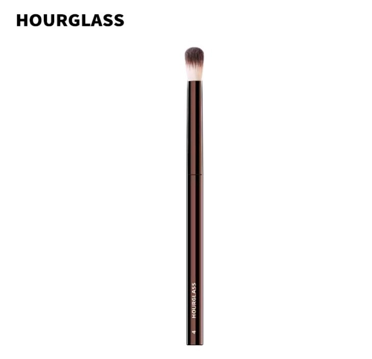 HOURGLASS No.4 Crease Blending Eye Shadow Brush NEW IN BOX MSRP$36